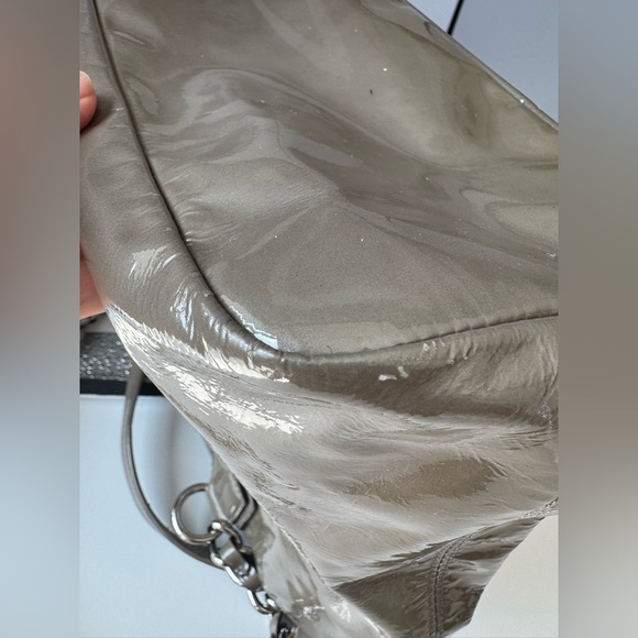 Coach 18770 Chelsea East West Shimmer Patent Leather Shoulder/Tote Bag + Wallet - Picture 7 of 15